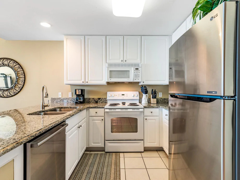 Lighthouse Condominiums by Bender Vacation Rentals