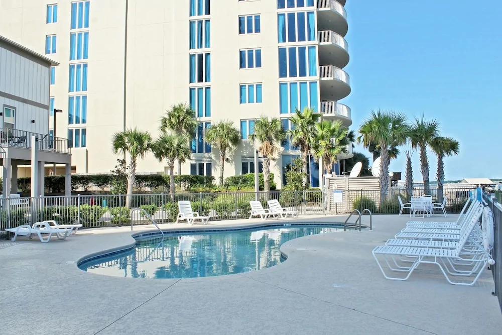 Little Lagoon Cottages by Youngs Suncoast