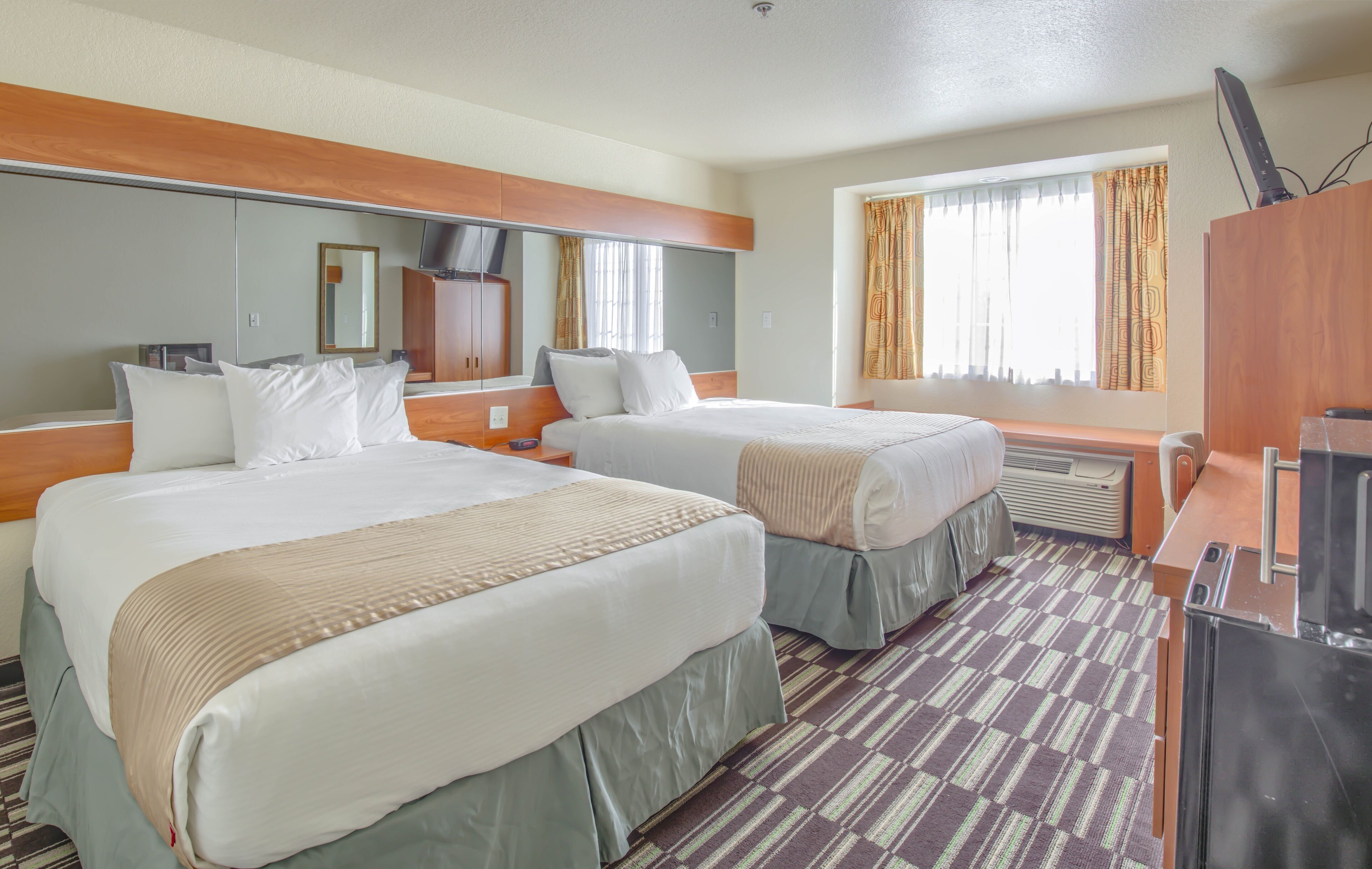 Microtel Inn & Suites by Wyndham Gulf Shores