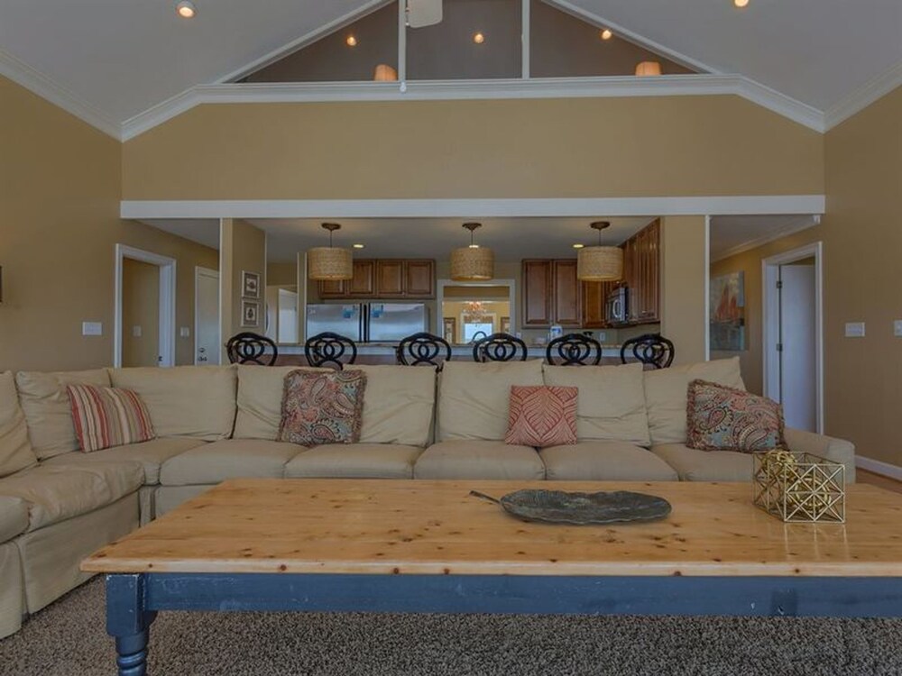 Morning Star by Meyer Vacation Rentals