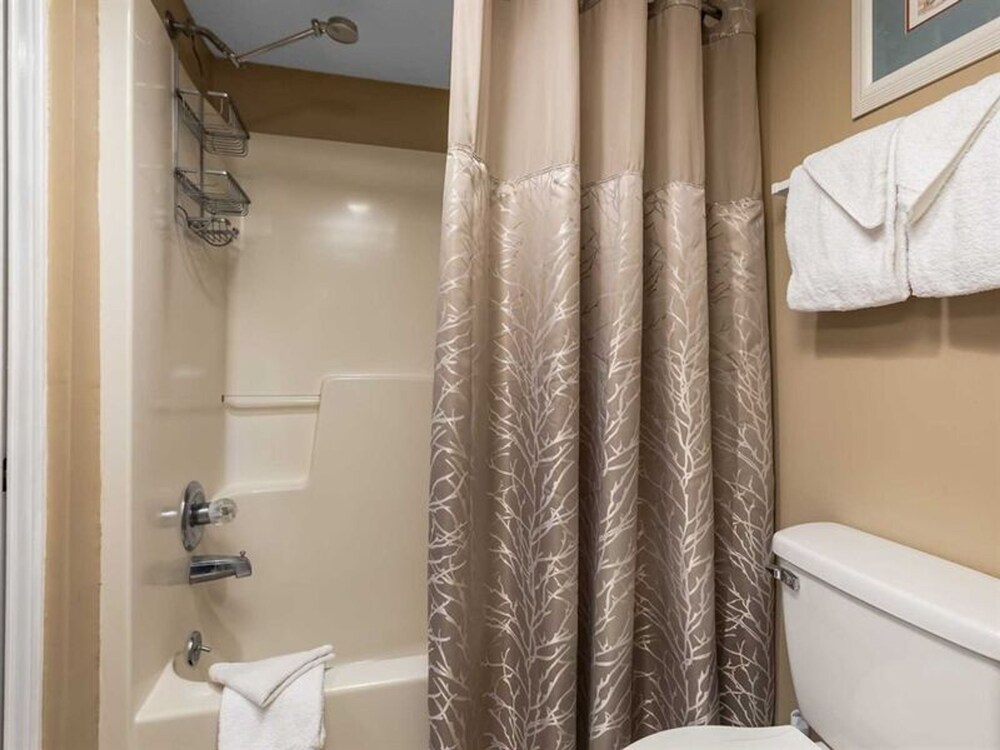 Ocean House II by Meyer Vacation Rentals