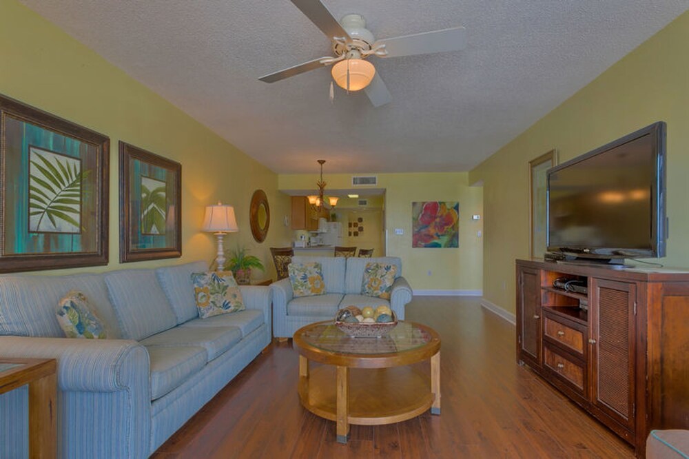 Ocean House II by Meyer Vacation Rentals