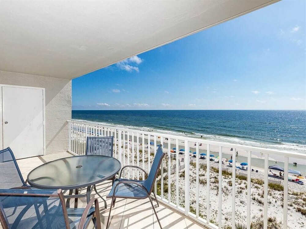 Ocean House II by Meyer Vacation Rentals