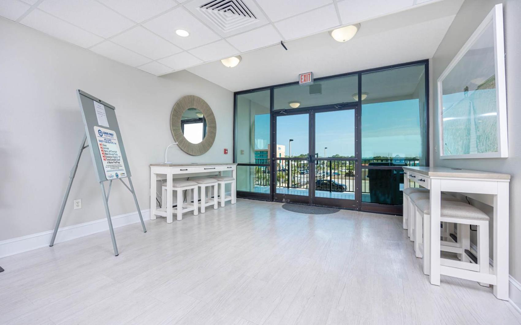 Phoenix All Suites Hotel West