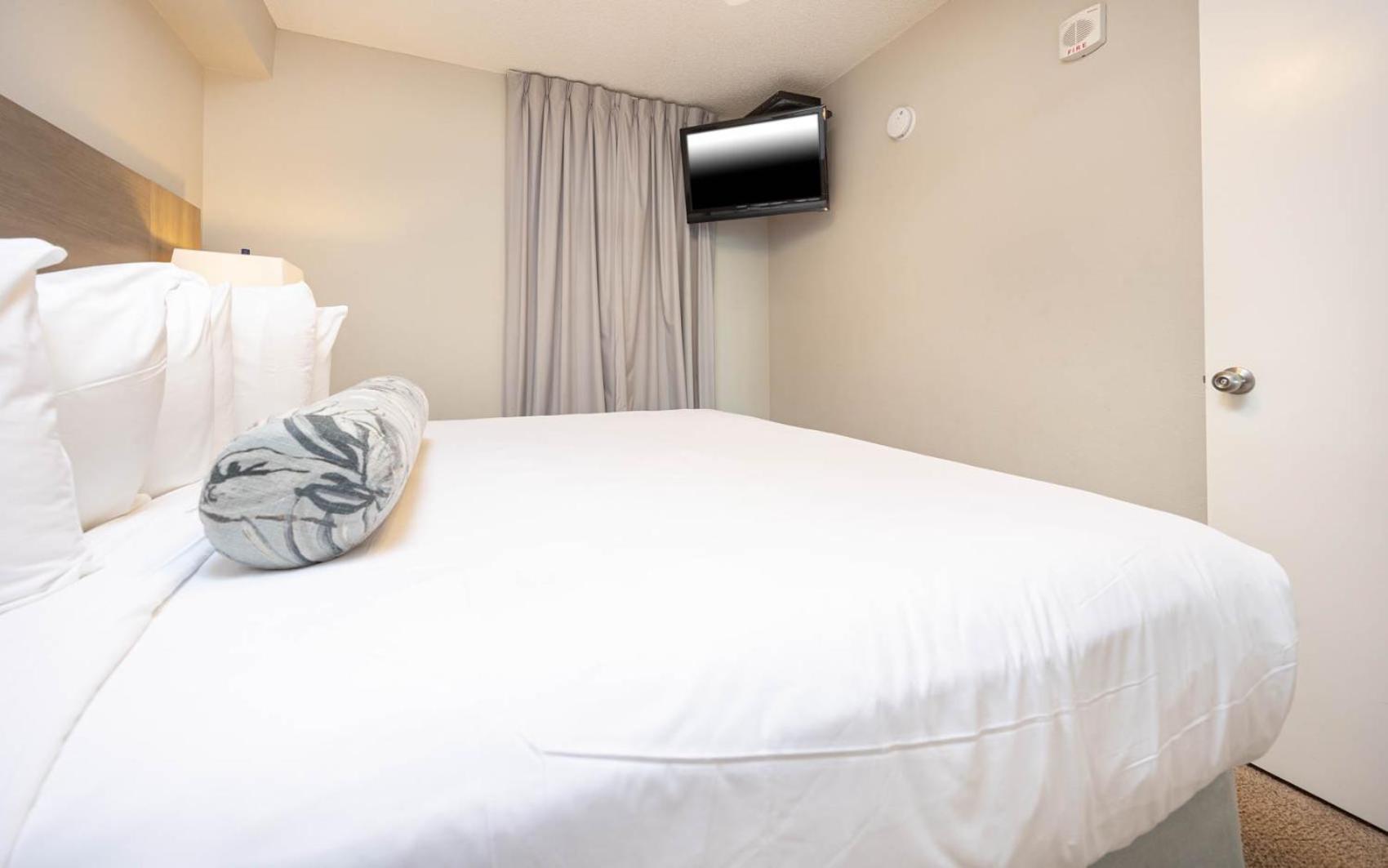 Phoenix All Suites Hotel West