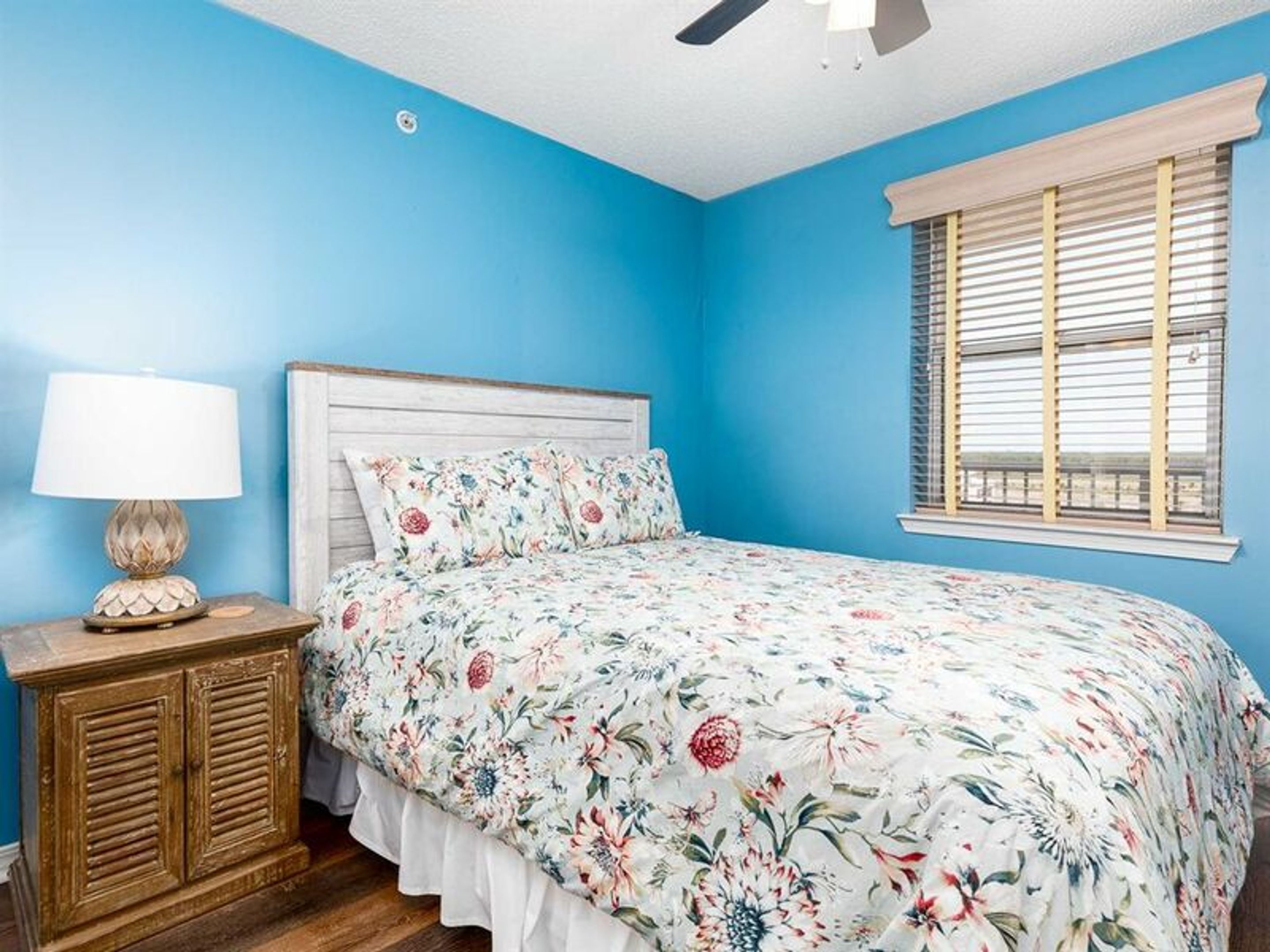 Royal Palms by Vacasa