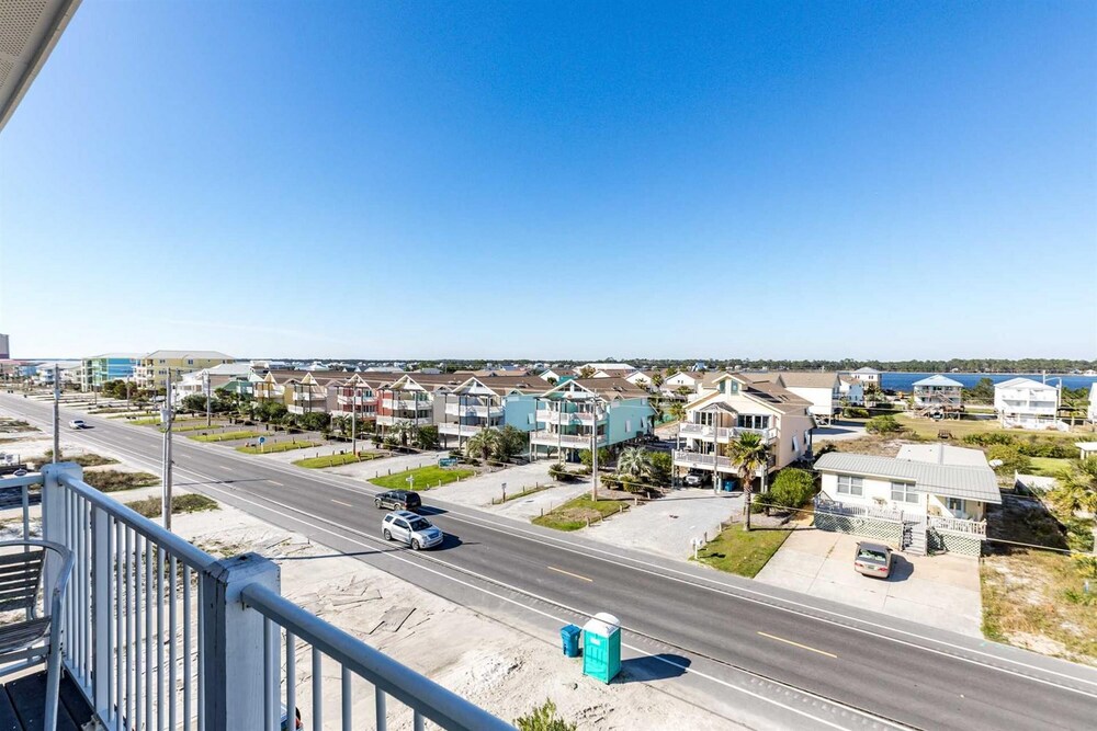 Sea Monster West by Meyer Vacation Rentals