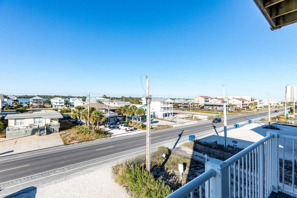 Sea Monster West by Meyer Vacation Rentals