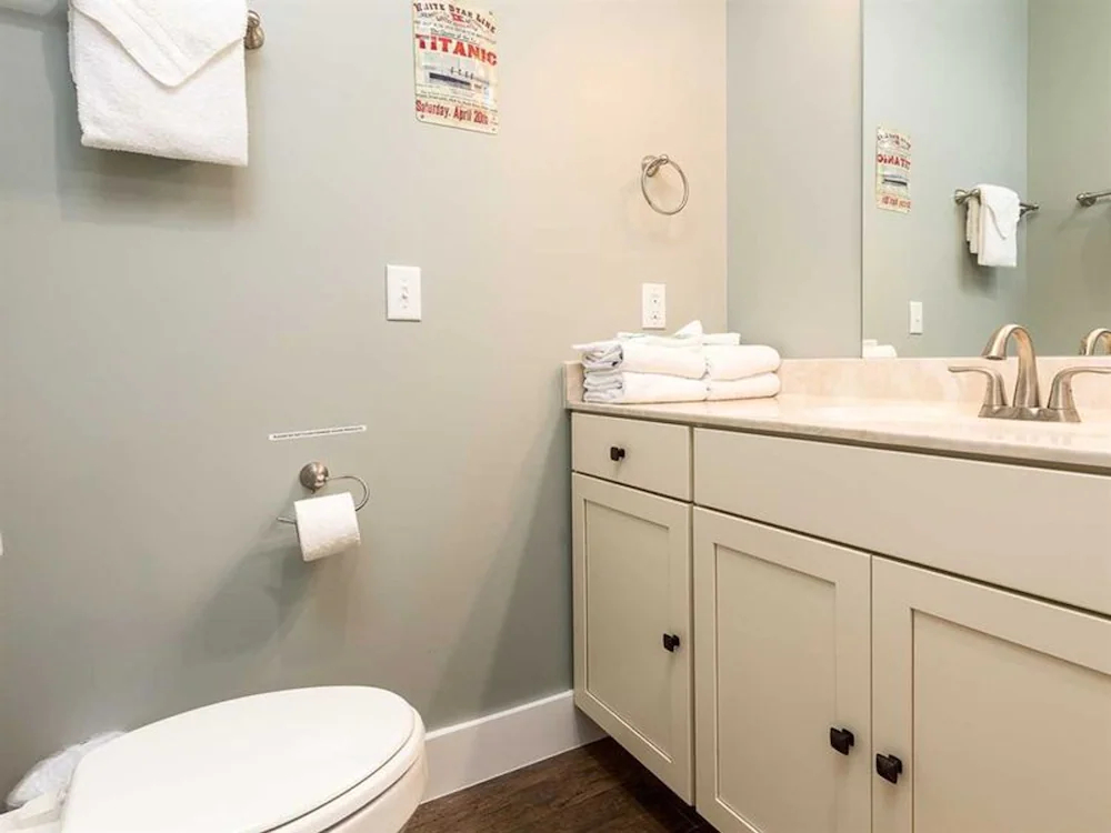 Shipwrecked by Meyer Vacation Rentals