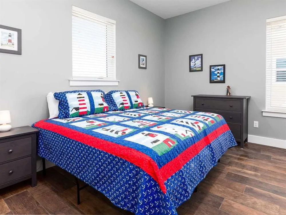 Shipwrecked by Meyer Vacation Rentals