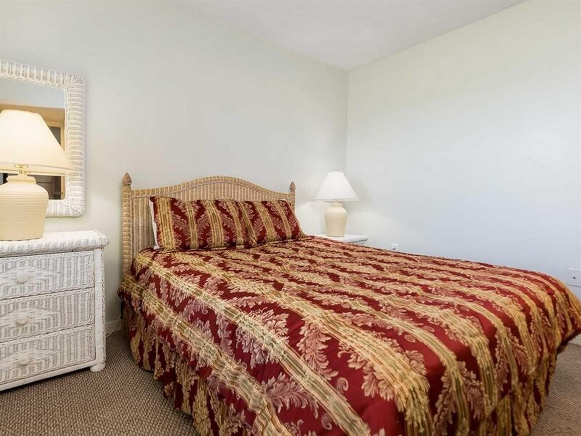 Surf Side Shores by Meyer Vacation Rentals