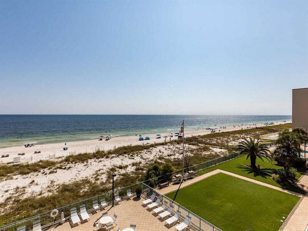 Surf Side Shores by Meyer Vacation Rentals