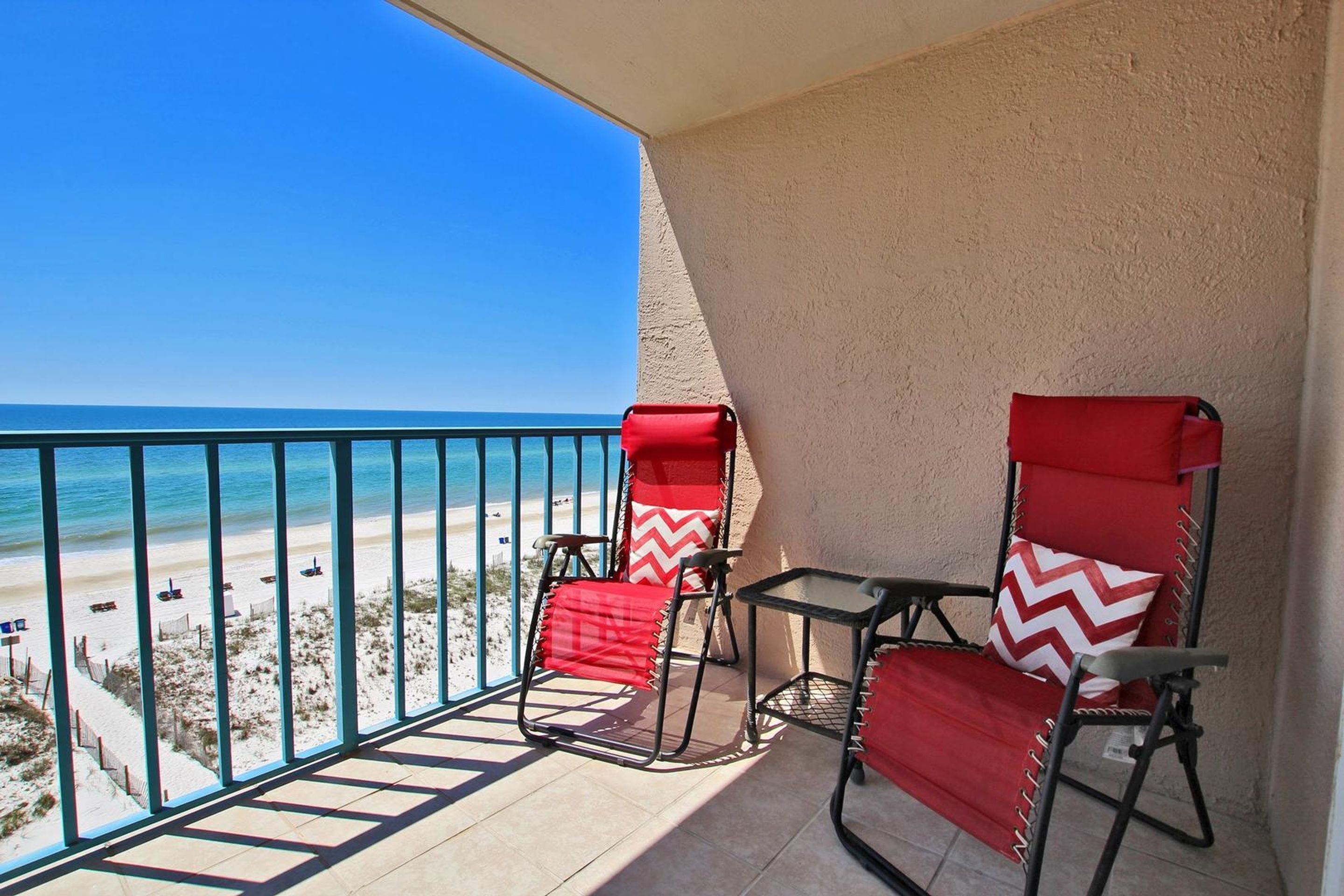 Surf Side Shores by Youngs Suncoast