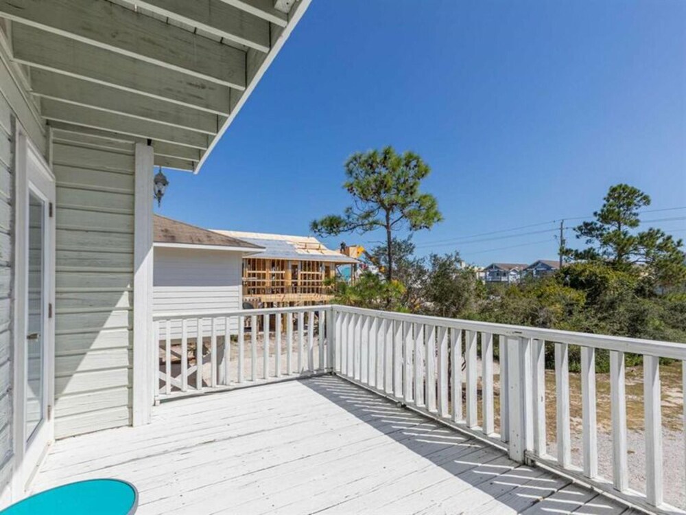 The Flip Side by Meyer Vacation Rentals