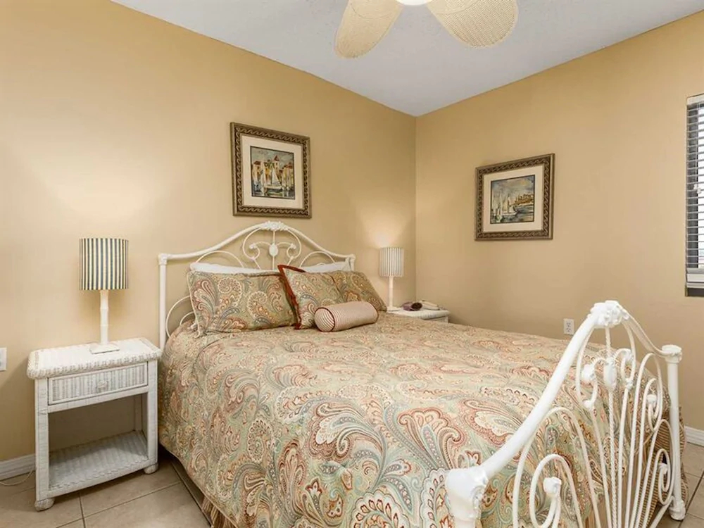 Tropical Winds by Vacasa