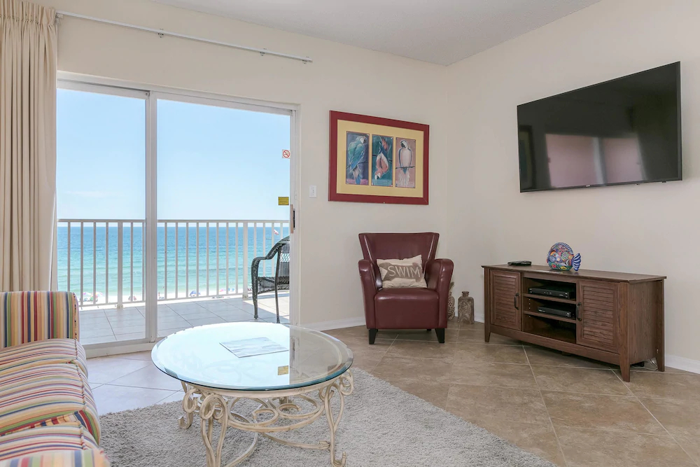 Tropic Isles by RedAwning