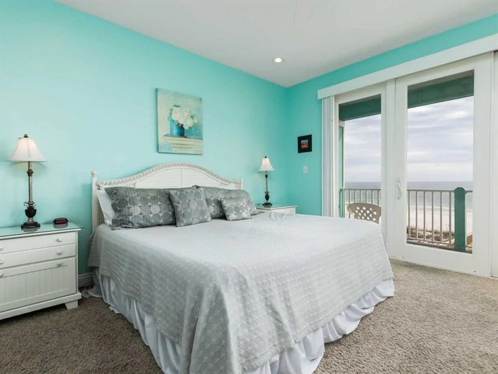 Wit's End by Southern Vacation Rentals