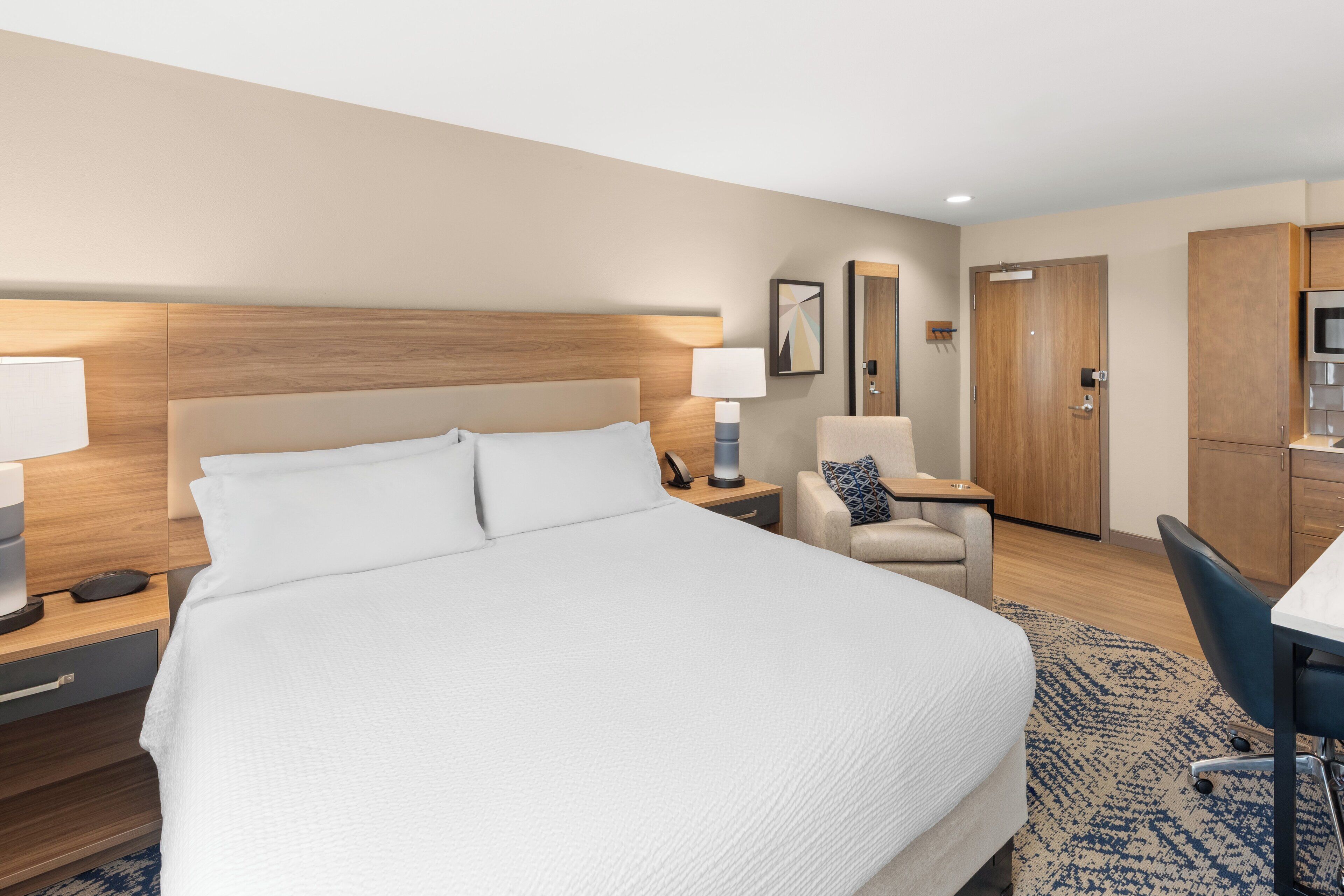 Candlewood Suites Huntsville - Research Park