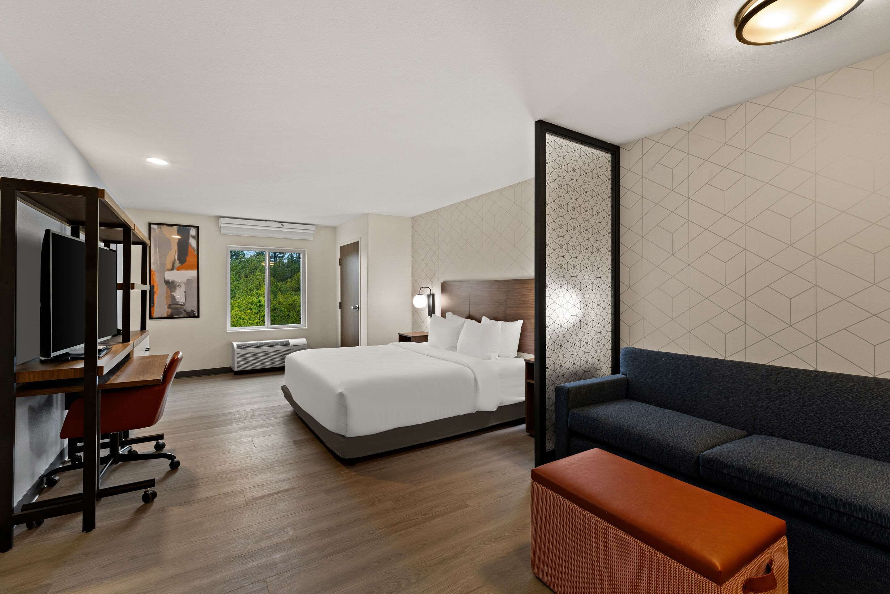 Everhome Suites Huntsville Research Park