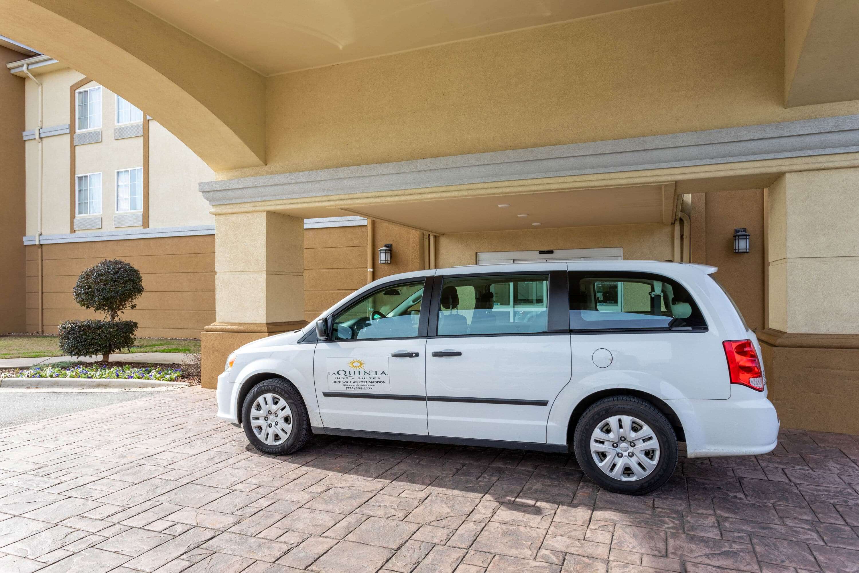 La Quinta Inn & Suites Huntsville Airport Madison