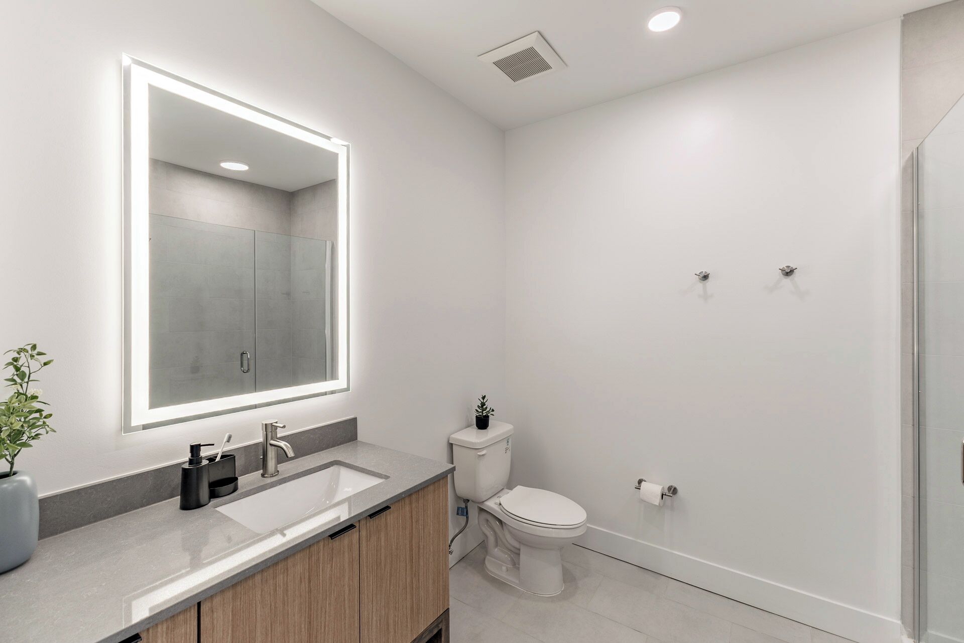 Placemakr Huntsville - MidCity District