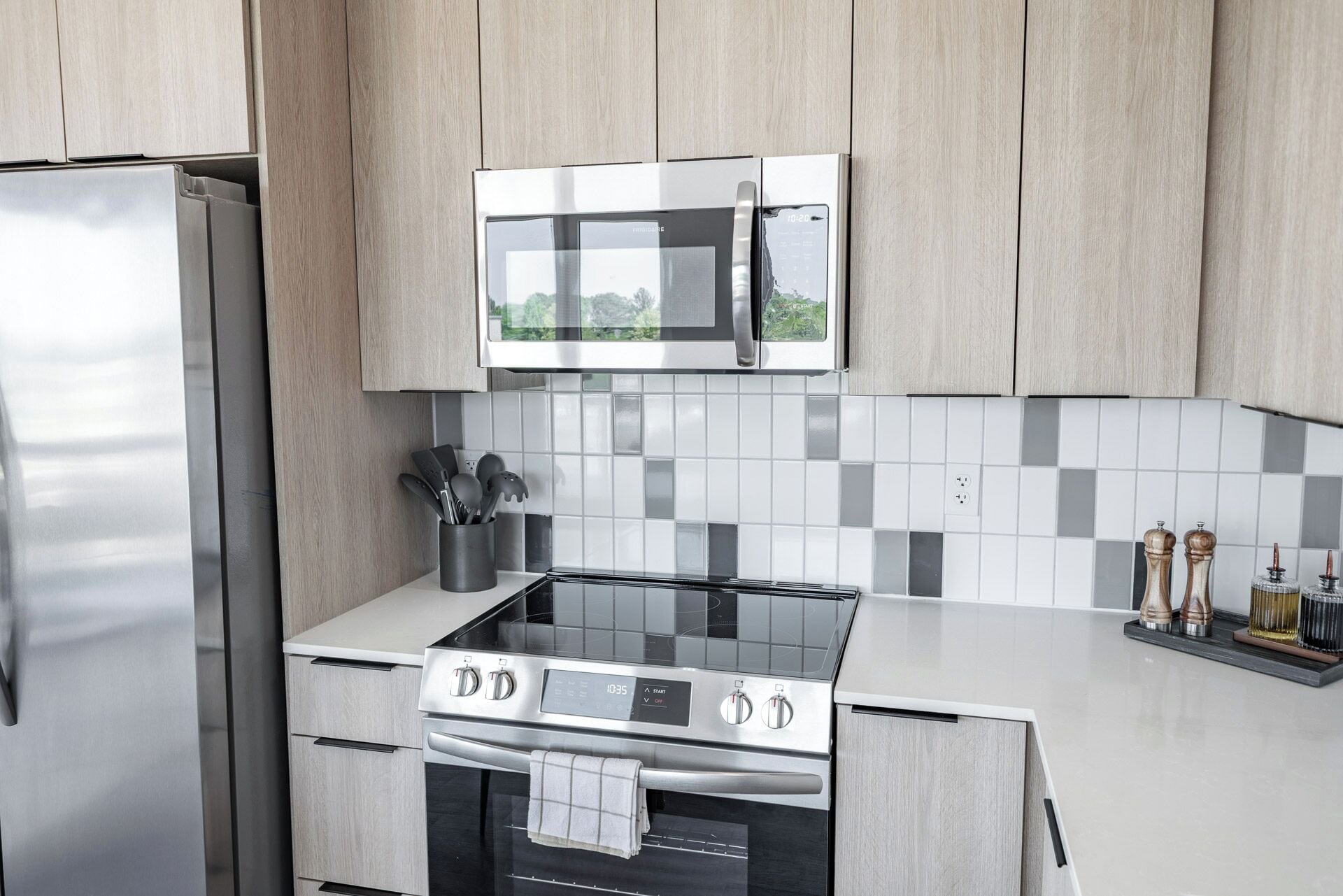 Placemakr Huntsville - MidCity District