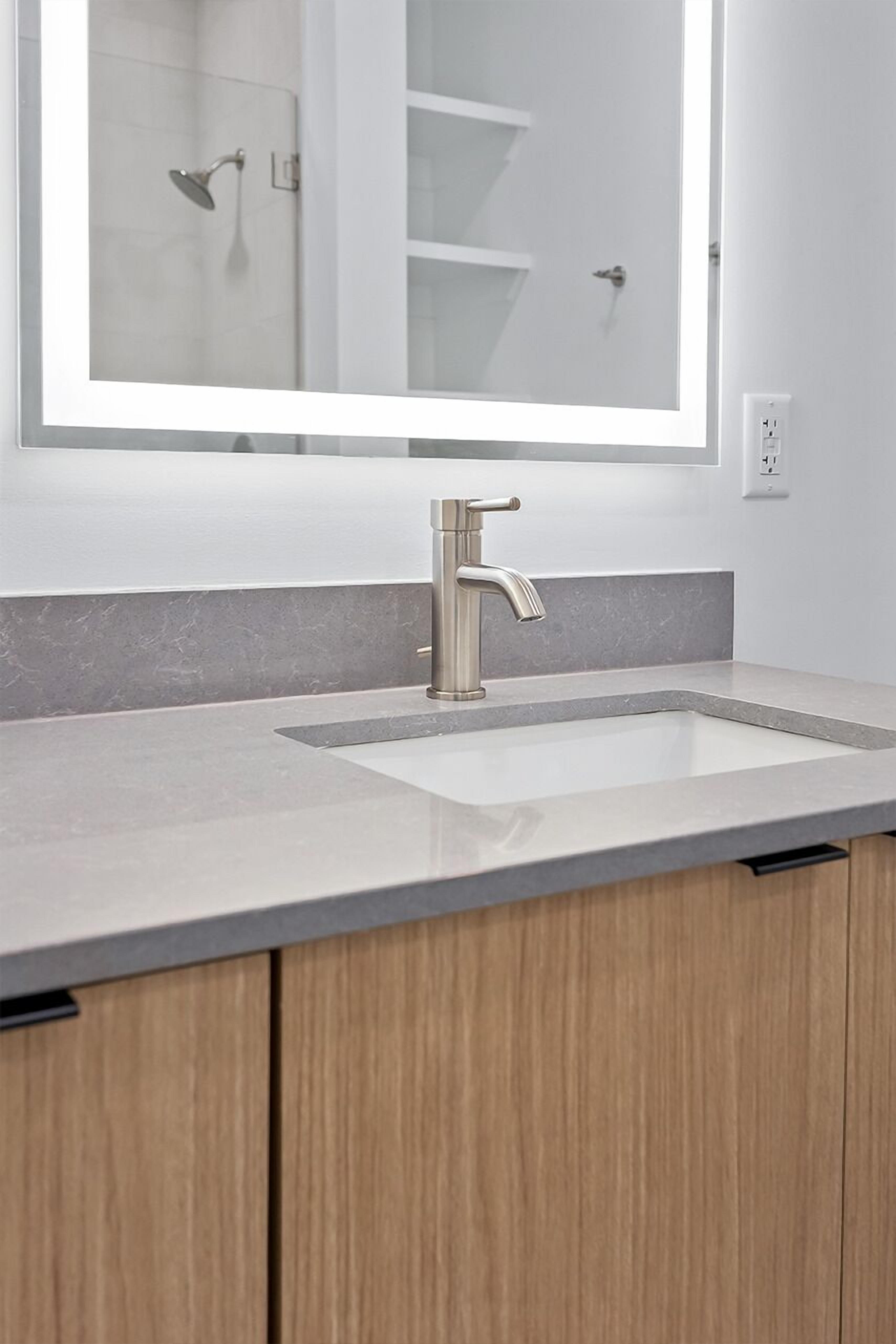 Placemakr Huntsville - MidCity District