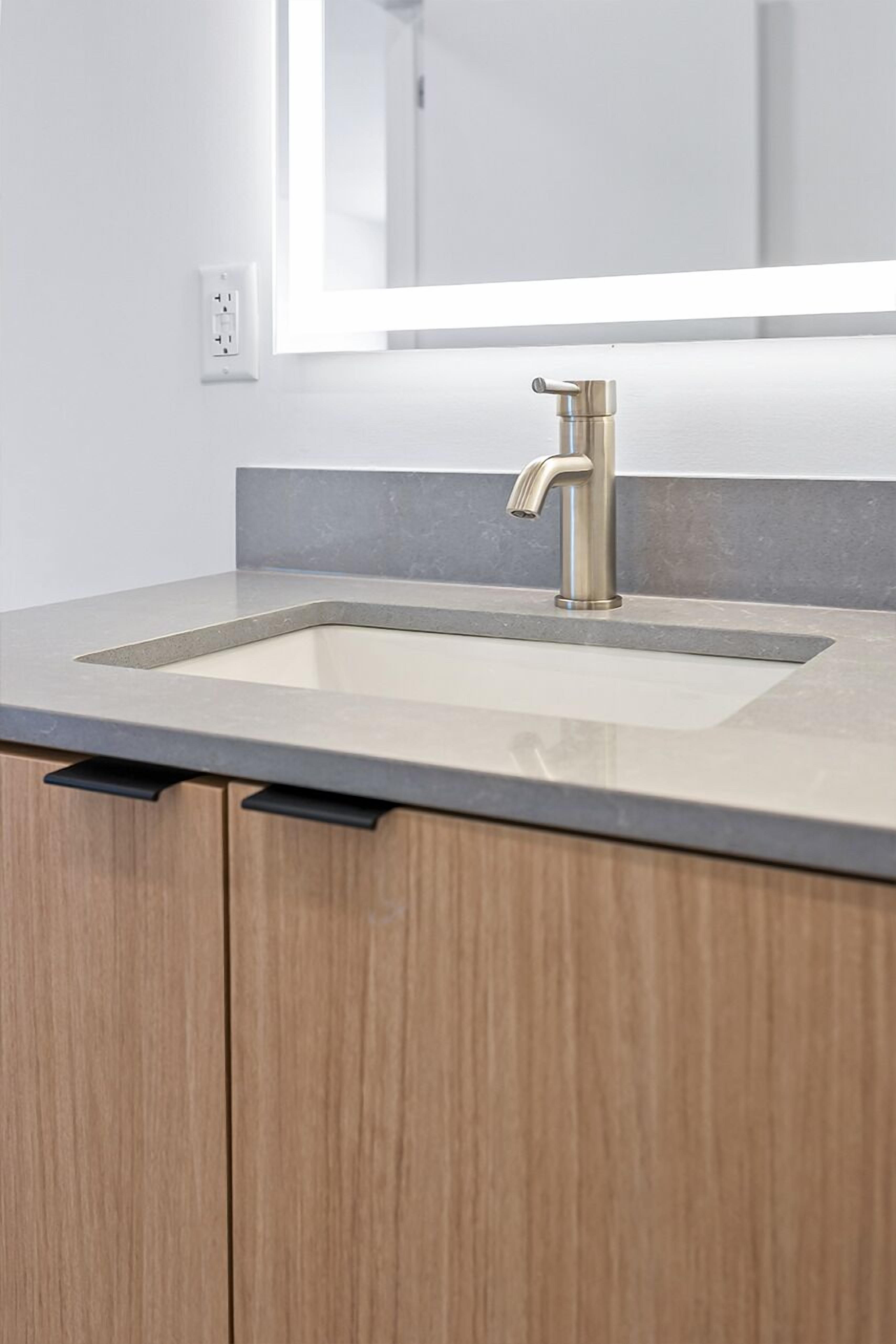 Placemakr Huntsville - MidCity District