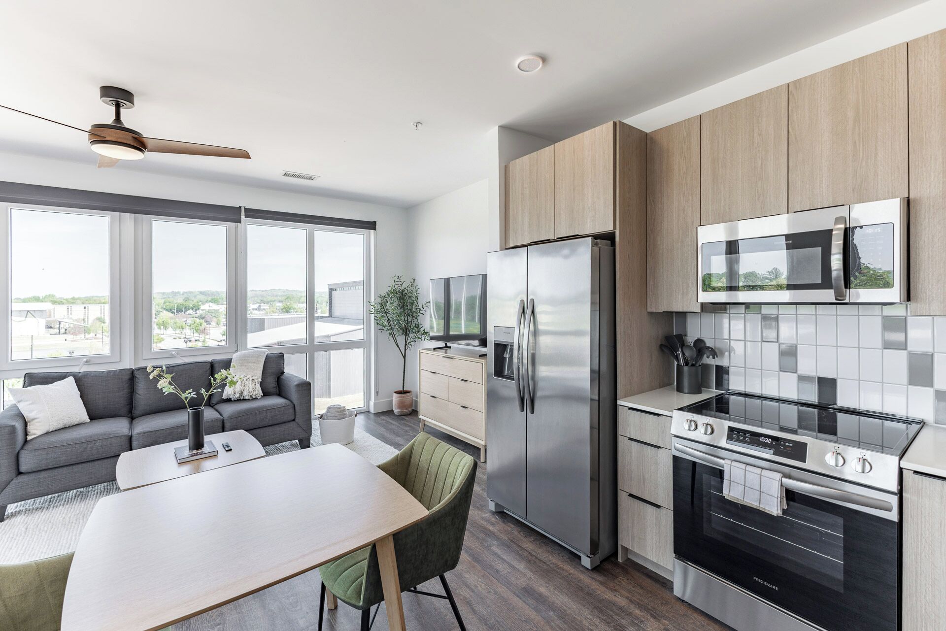 Placemakr Huntsville - MidCity District