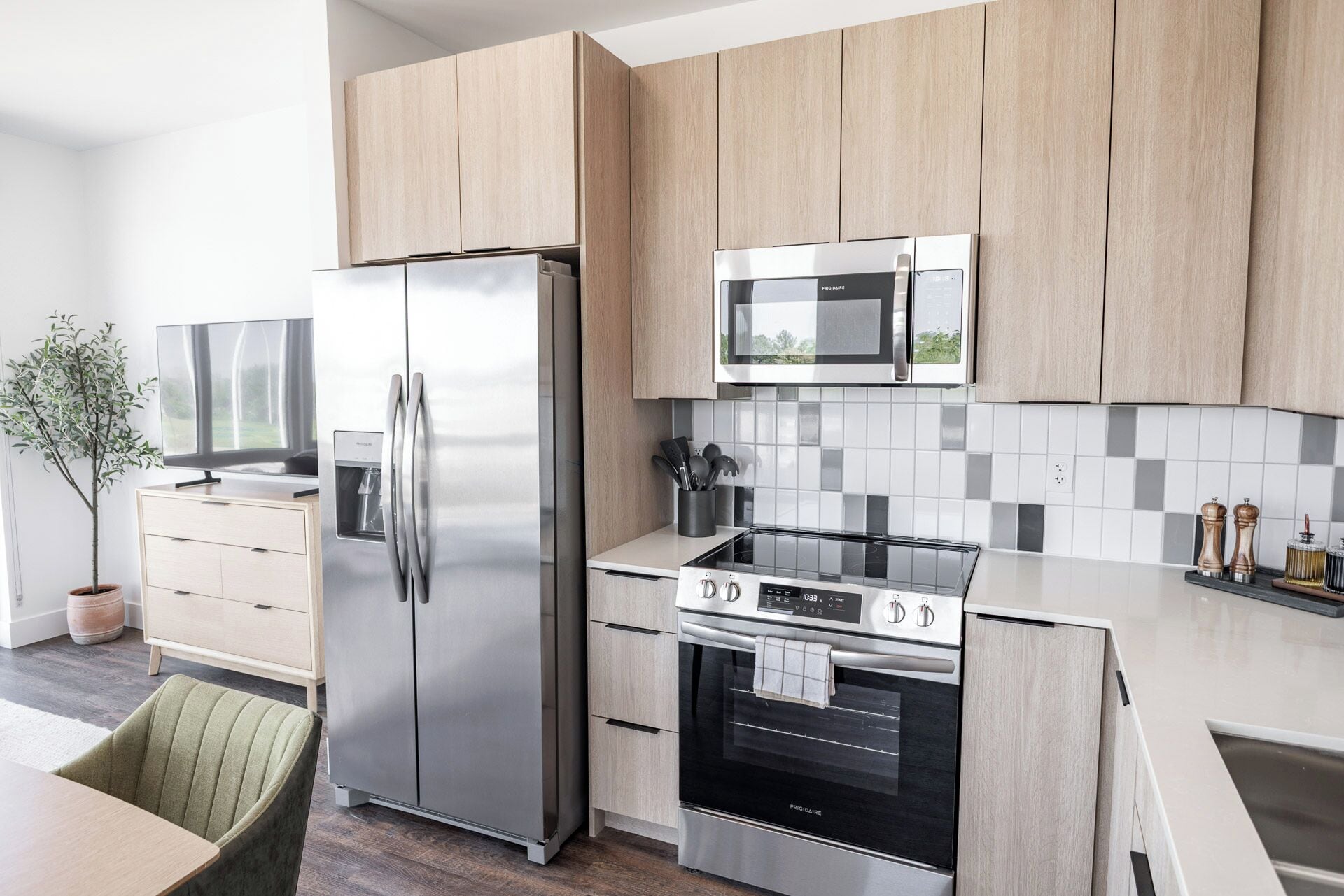 Placemakr Huntsville - MidCity District