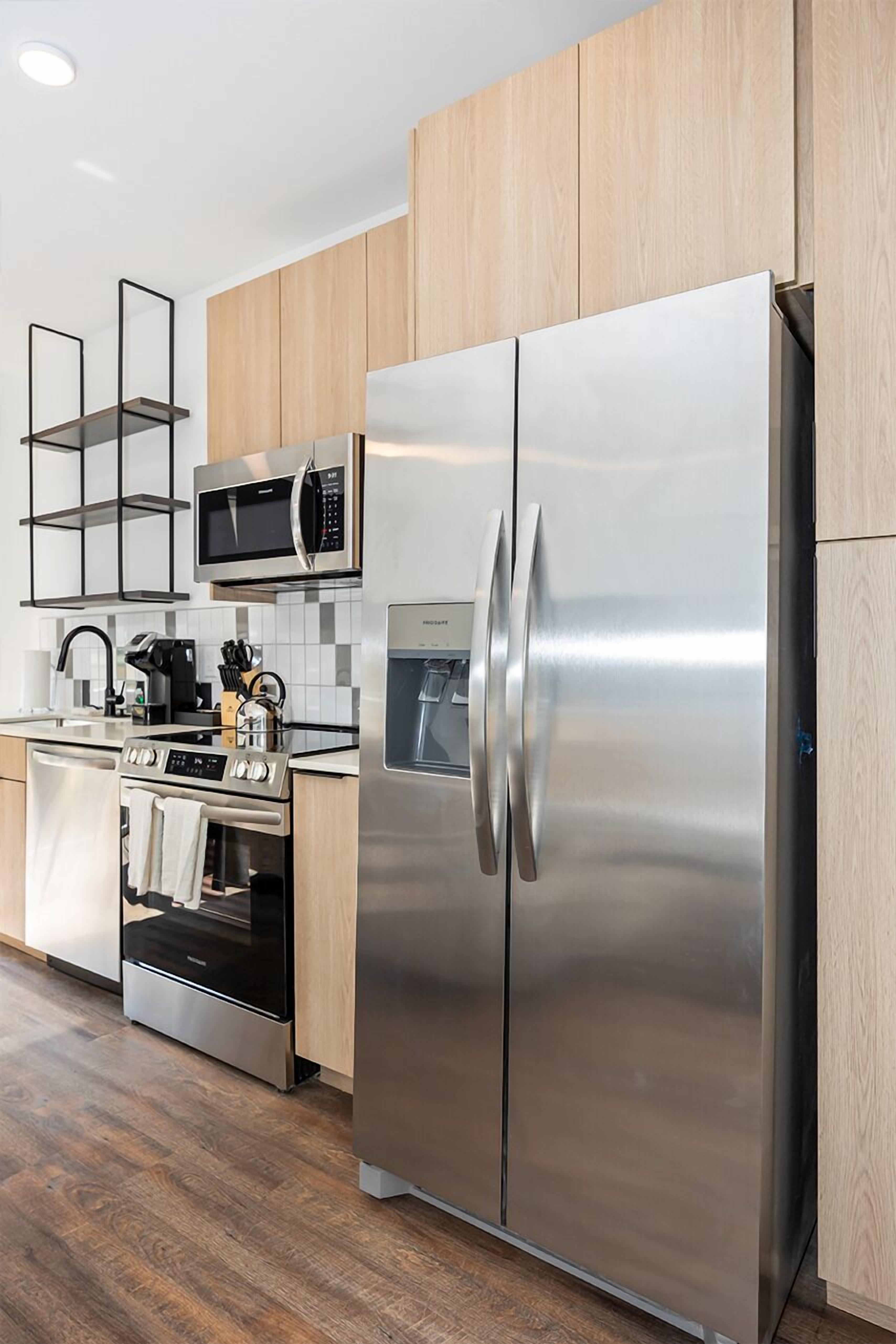 Placemakr Huntsville - MidCity District