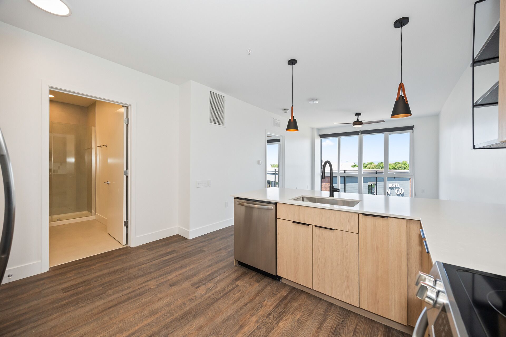 Placemakr Huntsville - MidCity District