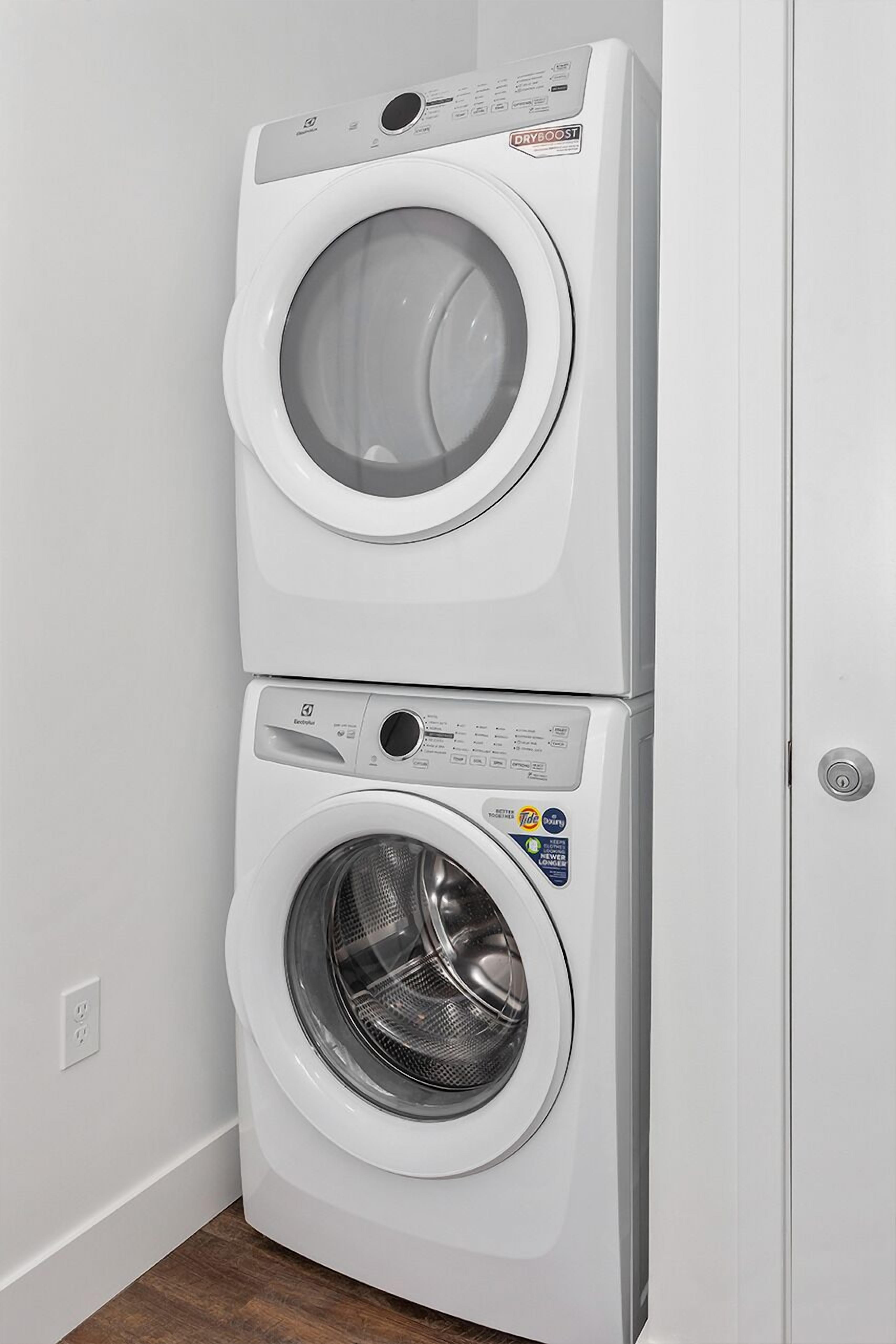 Placemakr Huntsville - MidCity District