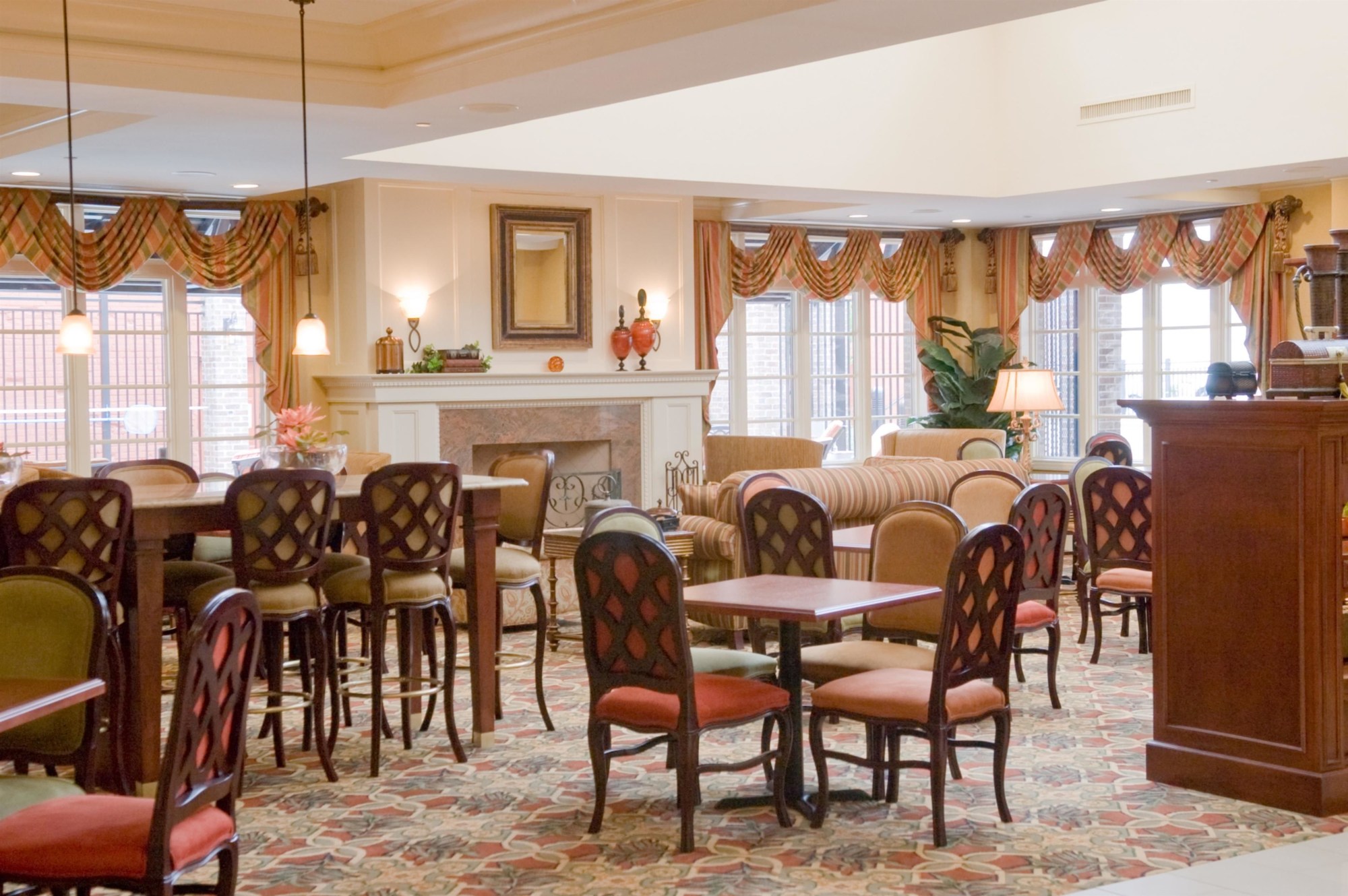 Hampton Inn & Suites Mobile- Downtown Historic District