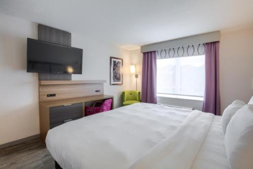 La Quinta Inn & Suites by Wyndham Mobile