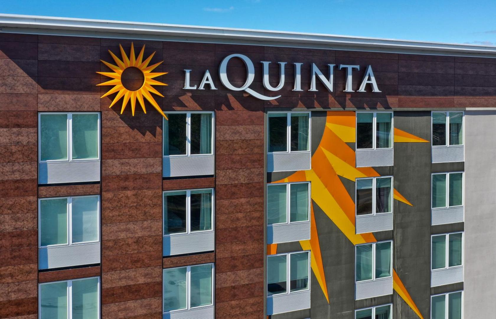 La Quinta Inn & Suites by Wyndham Mobile