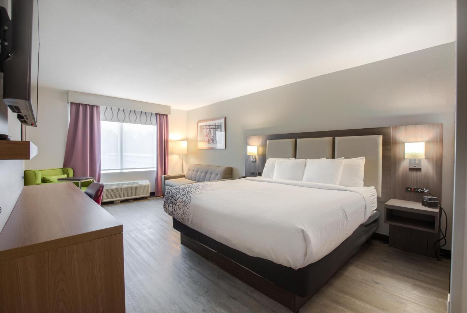 La Quinta Inn & Suites by Wyndham Mobile