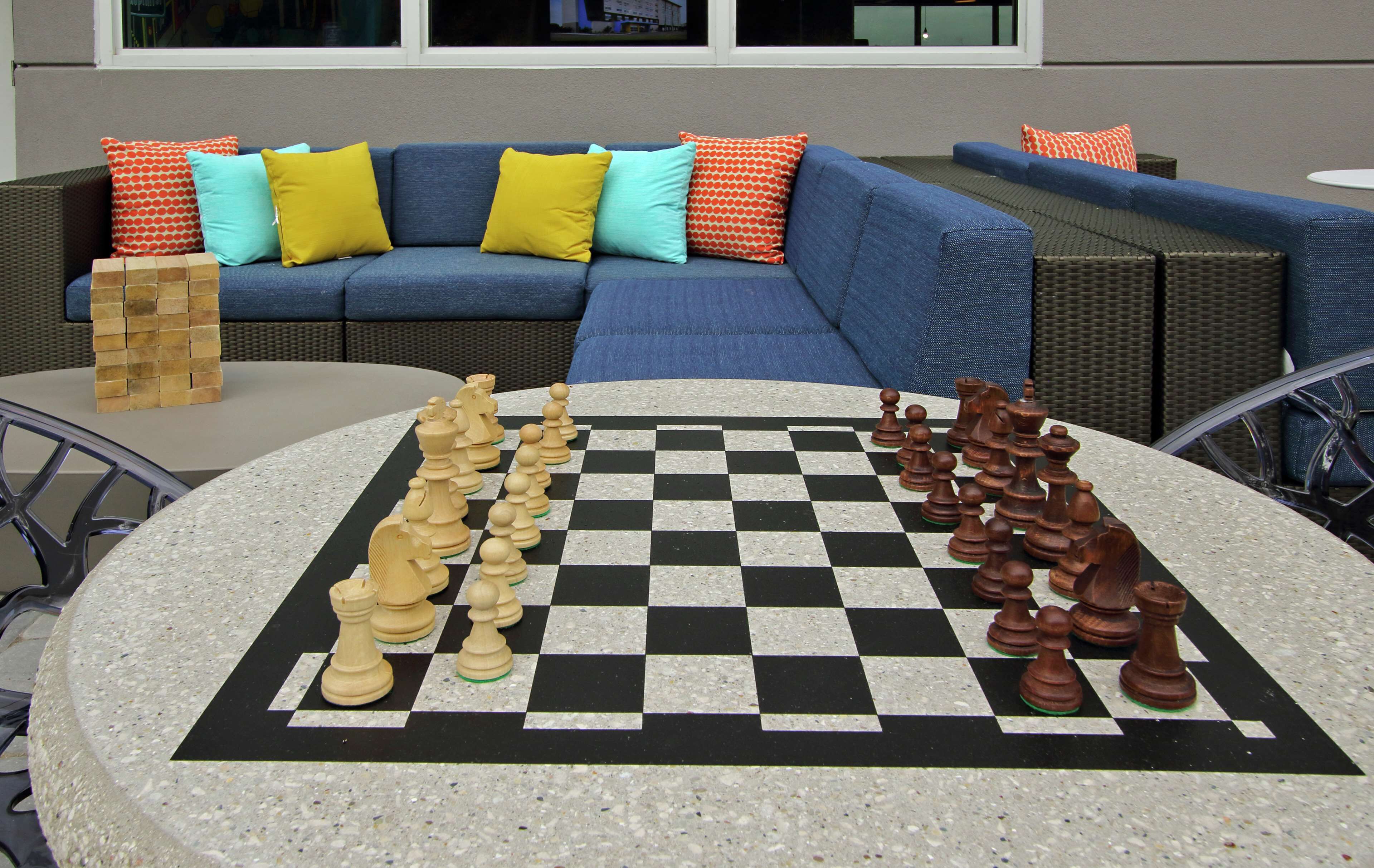 Tru by Hilton Mobile