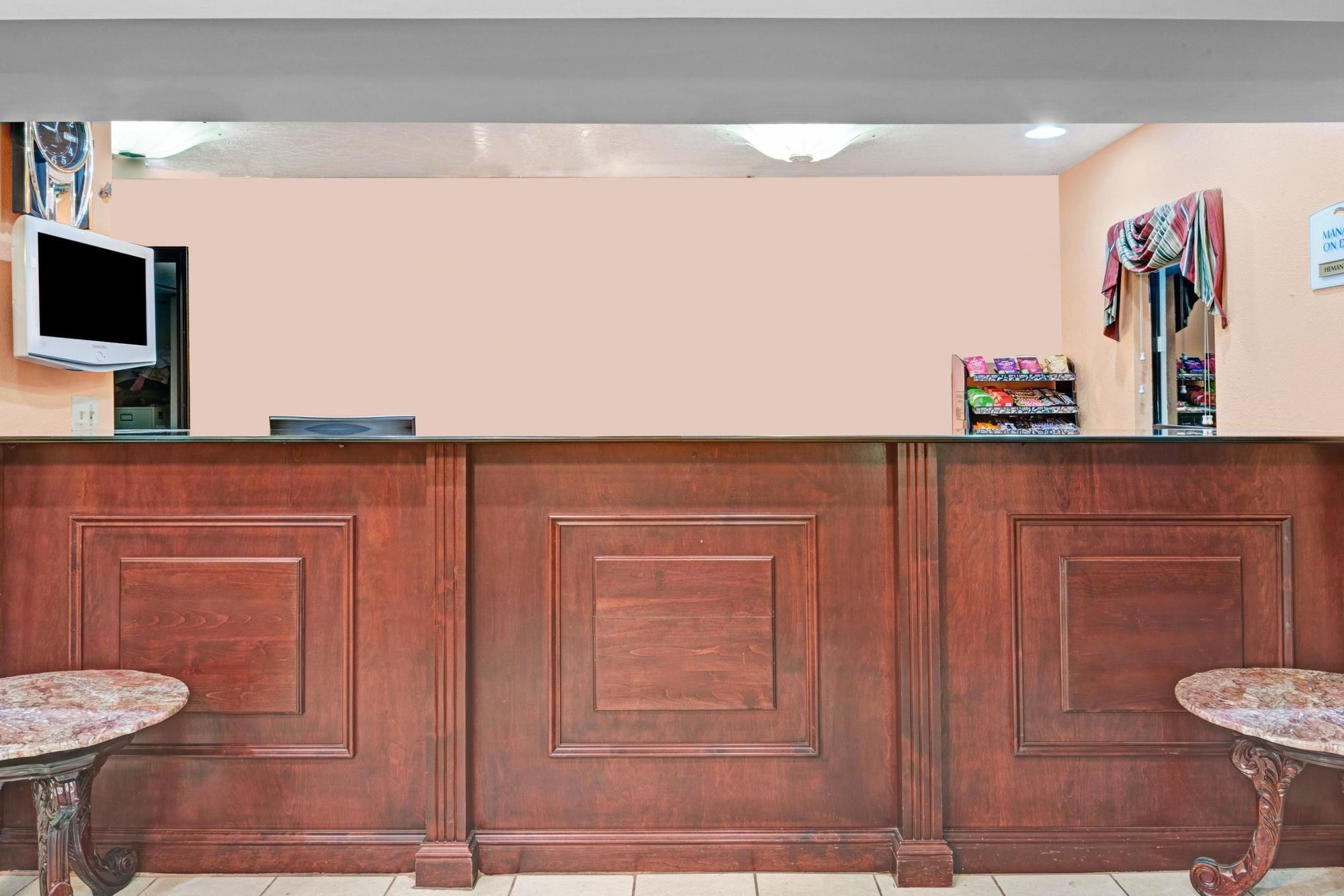 Travelodge by Wyndham Montgomery East