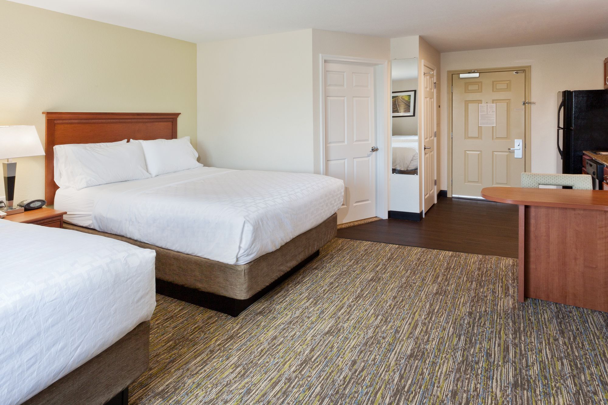 Candlewood Suites Eastchase Park