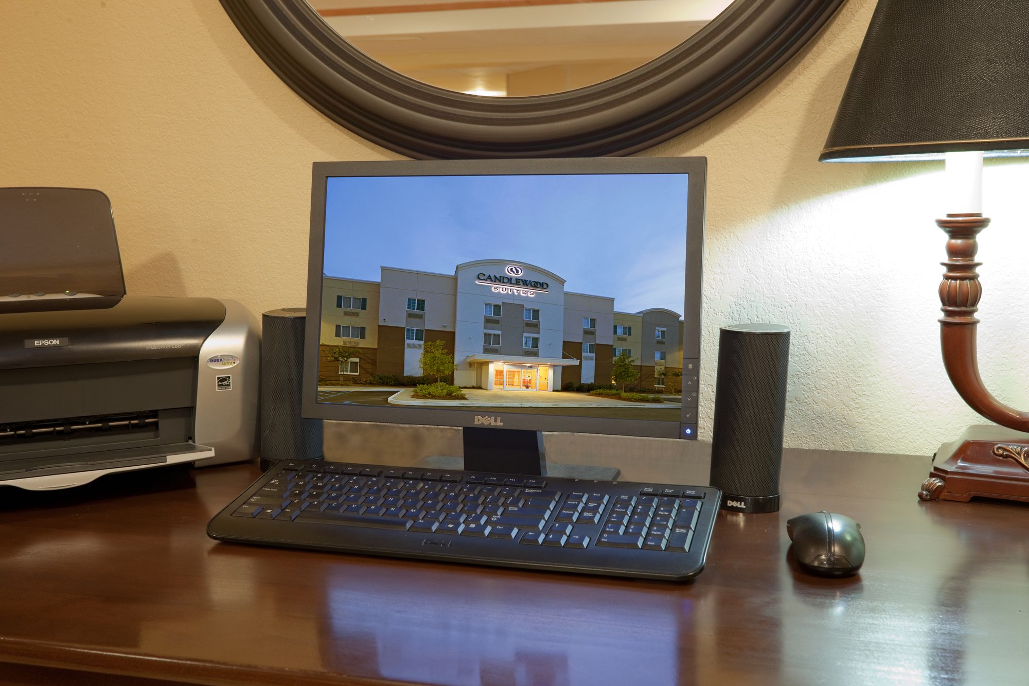 Candlewood Suites Eastchase Park