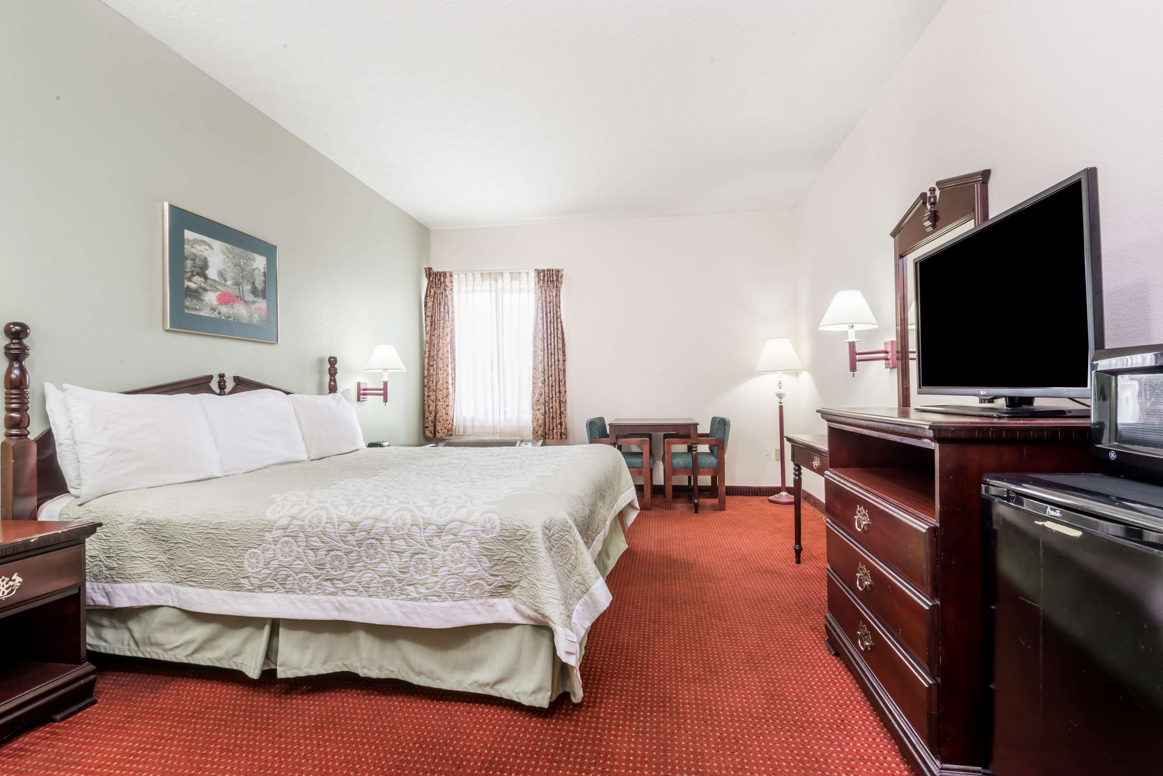 Days Inn by Wyndham Montgomery