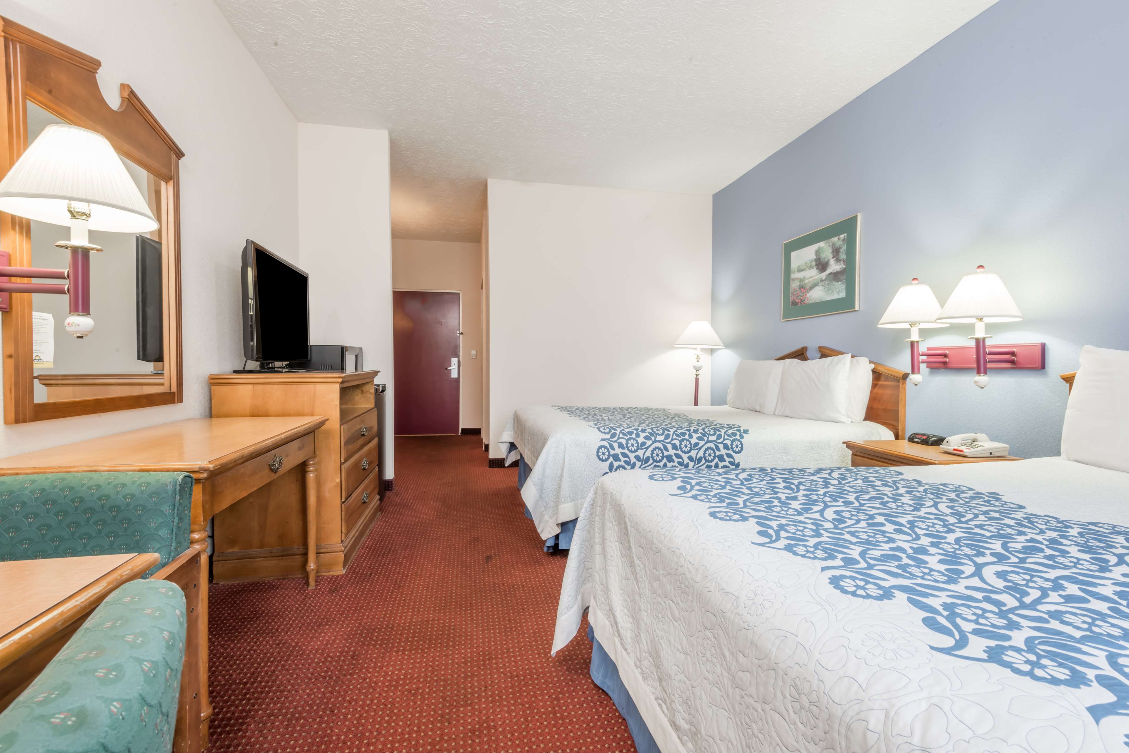 Days Inn by Wyndham Montgomery