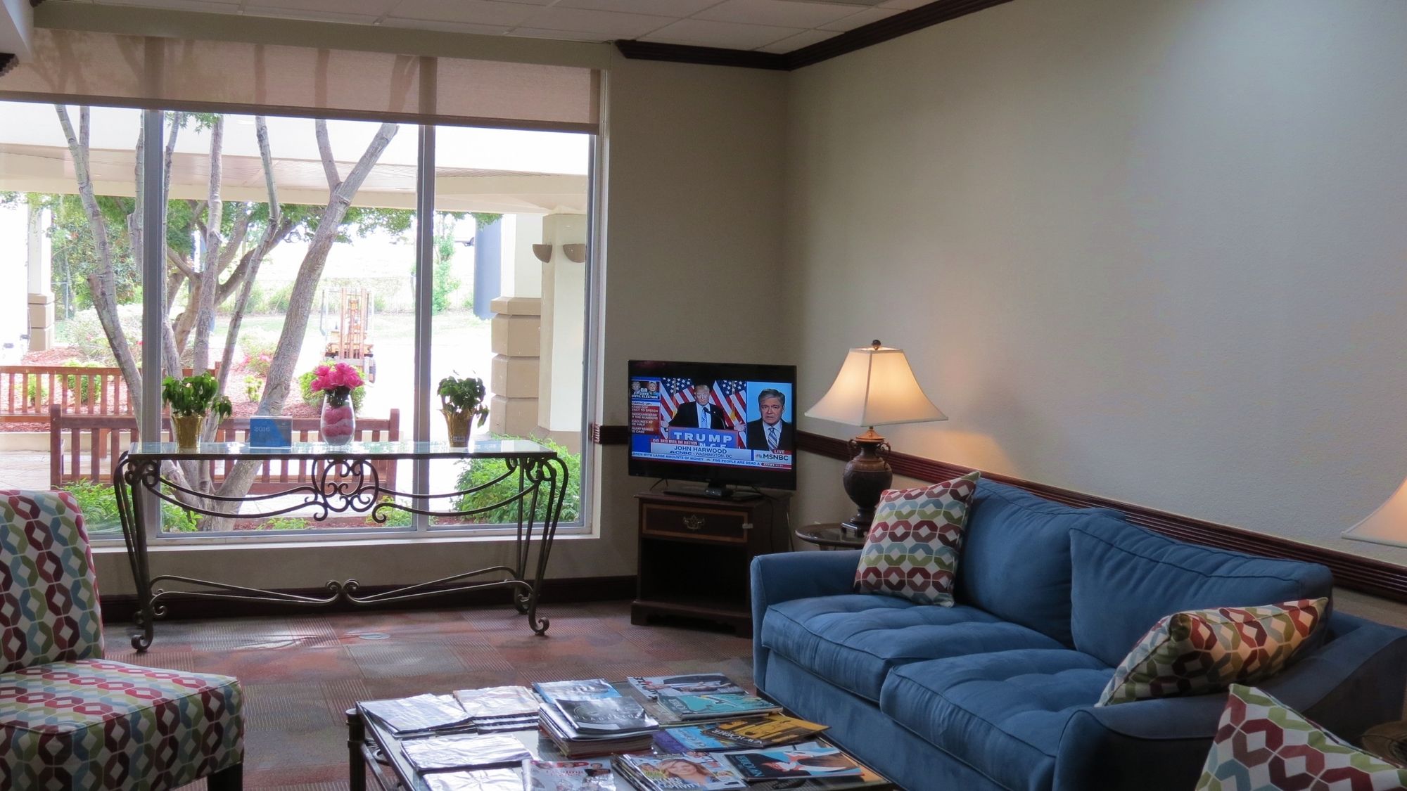 Days Inn by Wyndham Montgomery Near AUM