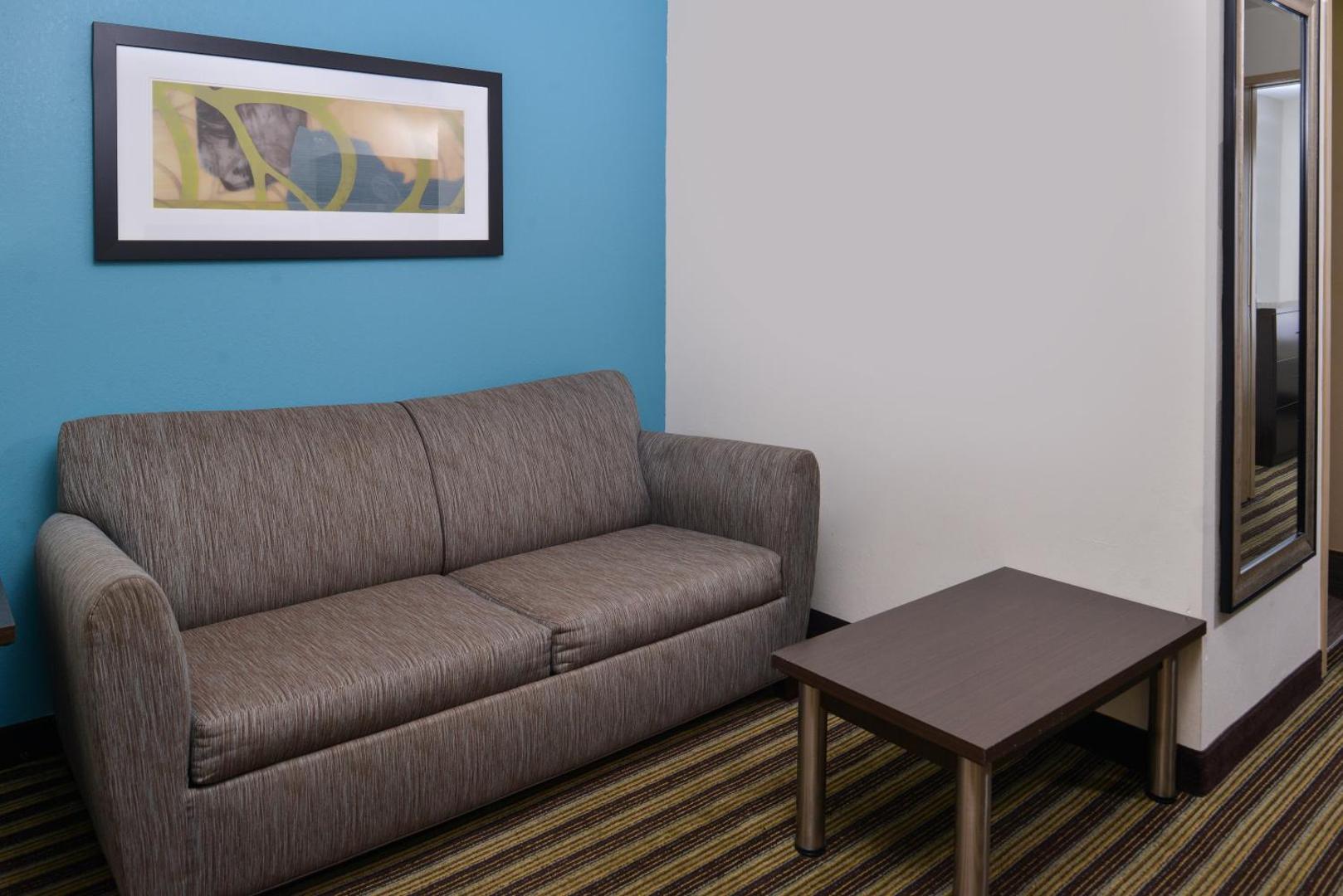 Holiday Inn Express Montgomery - East I-85