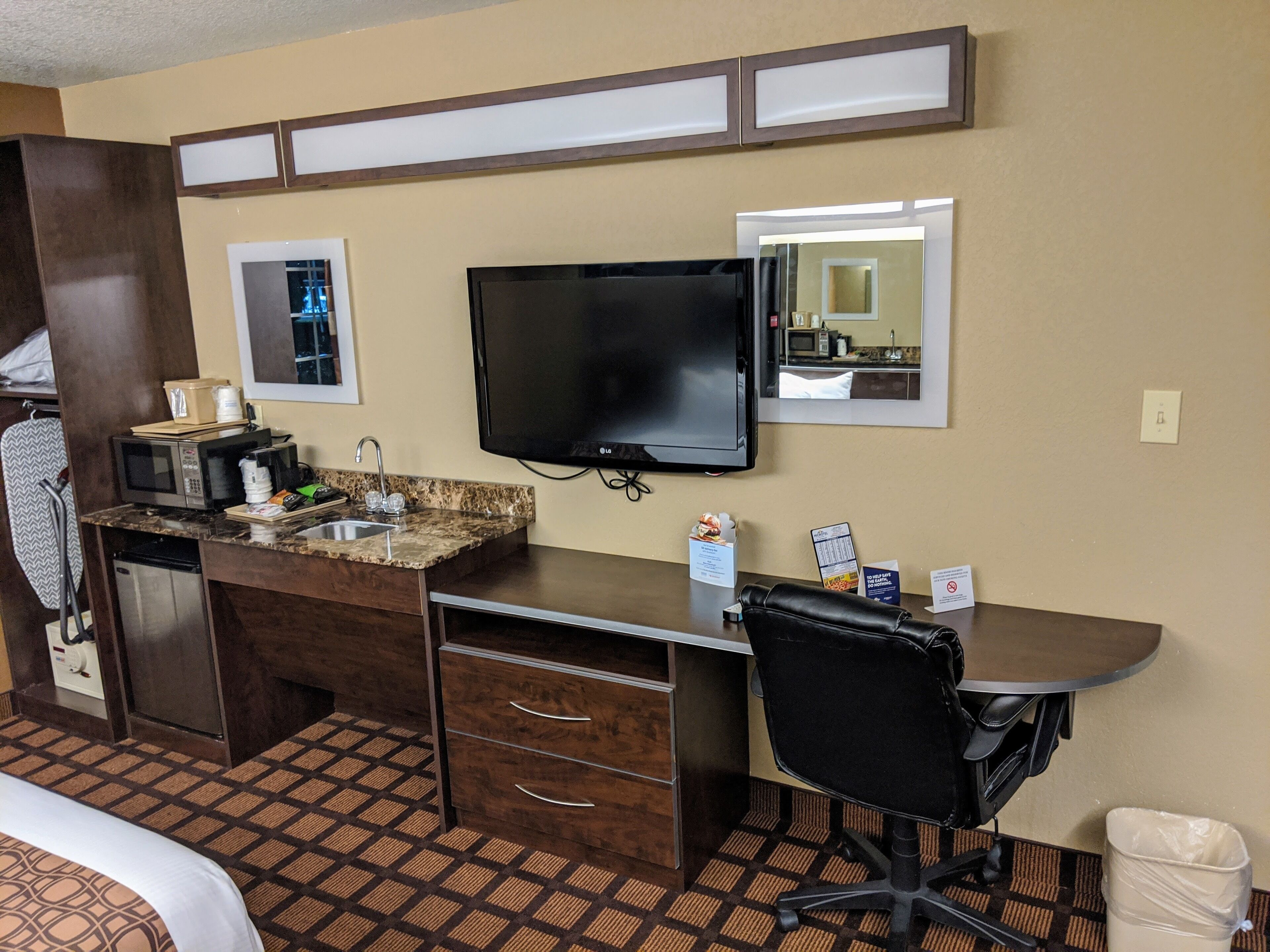 Microtel Inn & Suites by Wyndham Montgomery