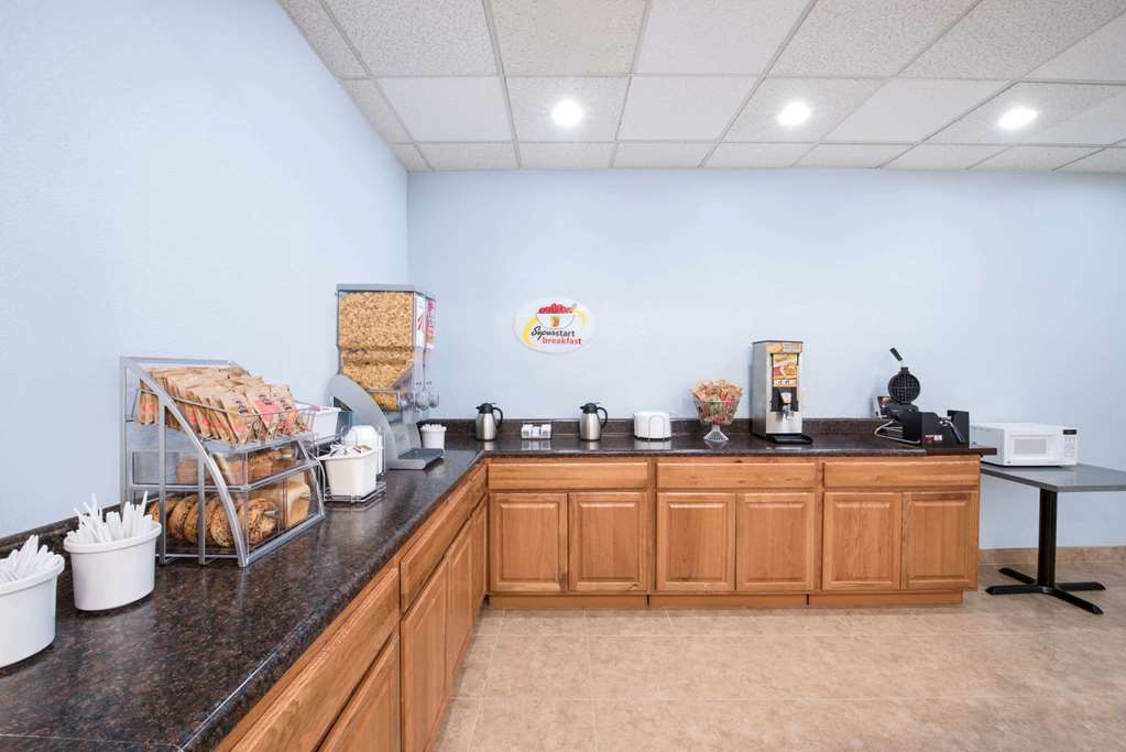 Hotel Montgomery AL I-85