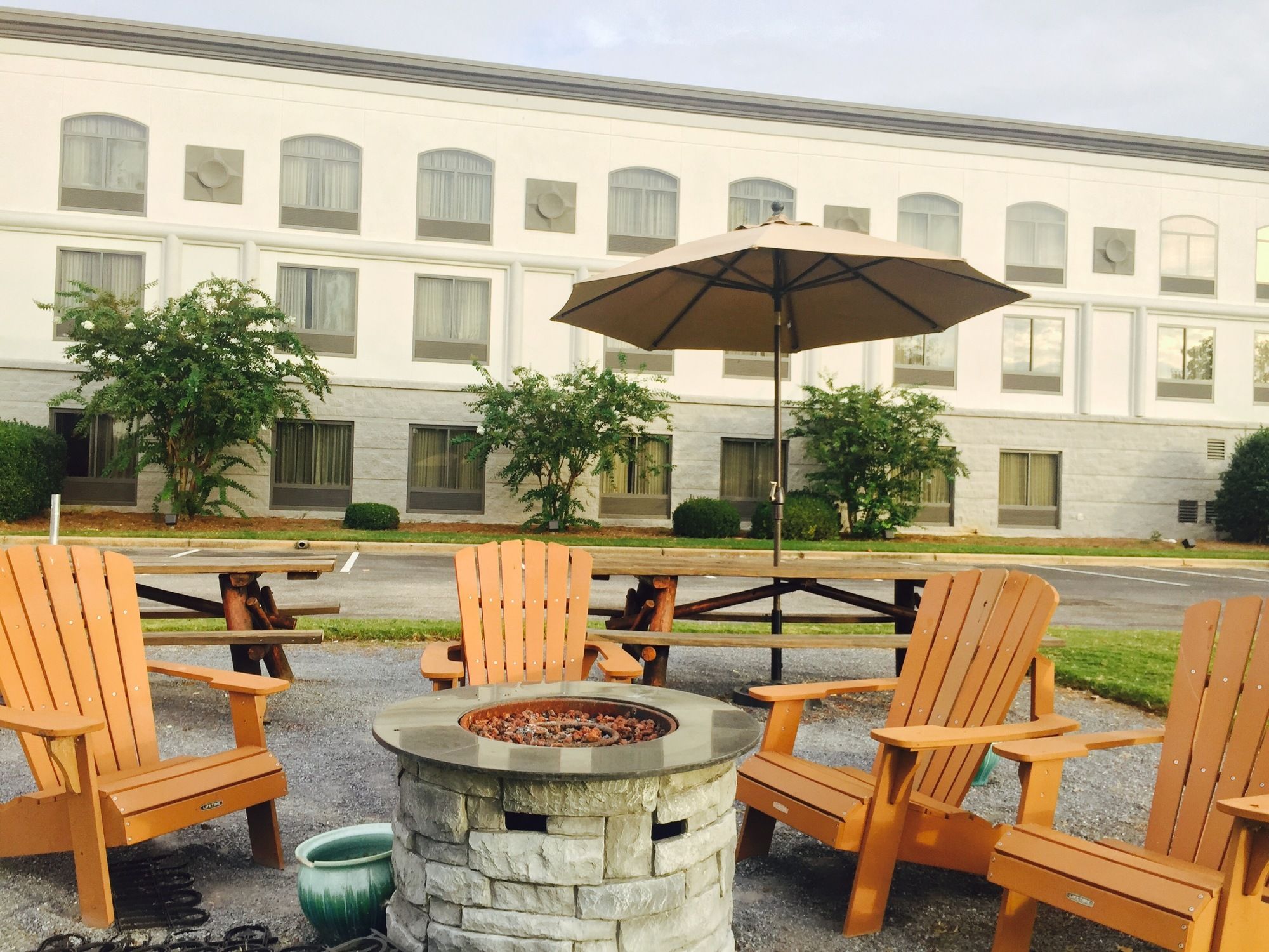 Wingate by Wyndham Montgomery