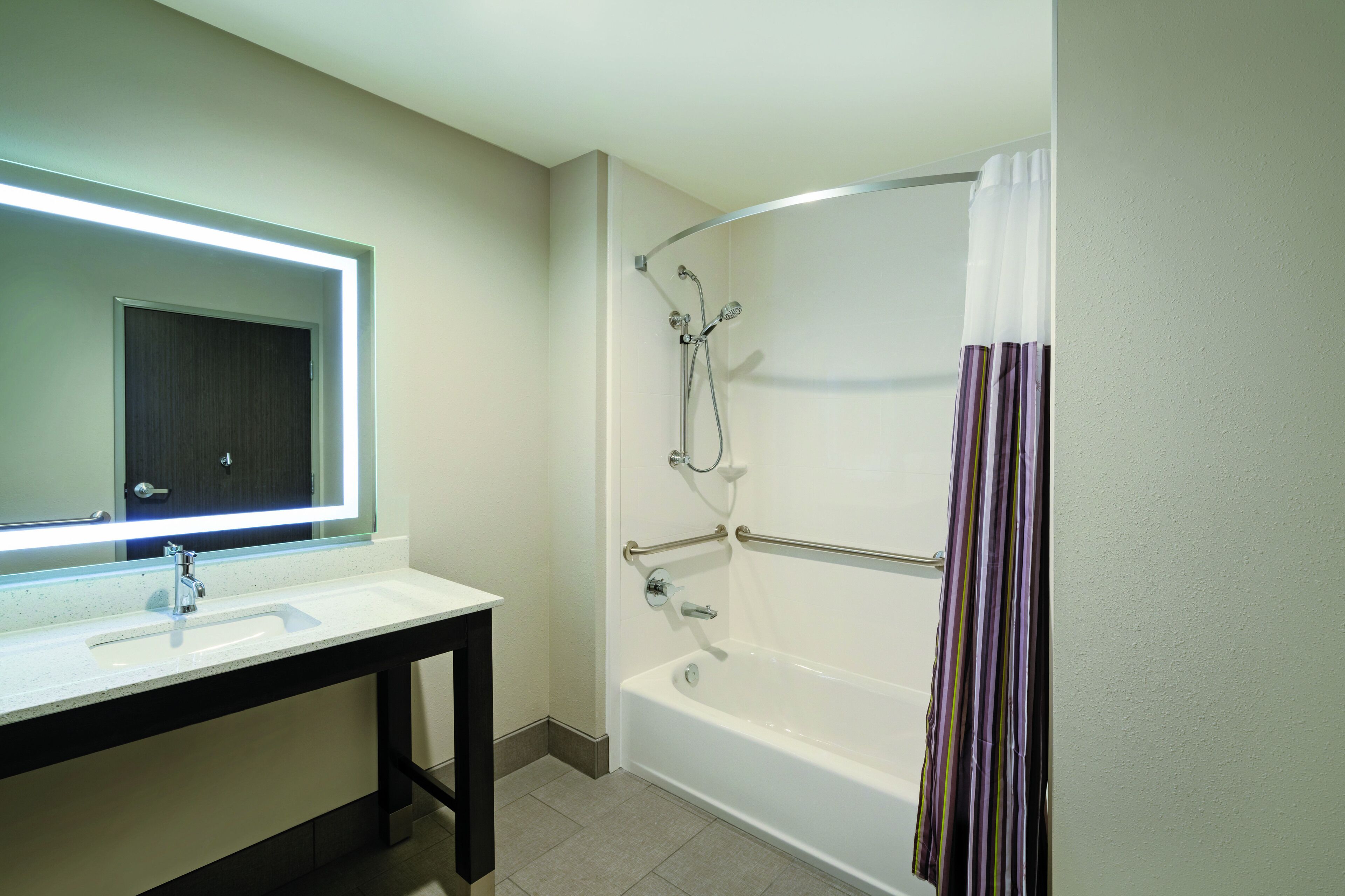 La Quinta Inn & Suites by Wyndham Opelika Auburn