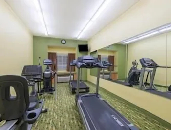 Microtel Inn & Suites by Wyndham Opelika